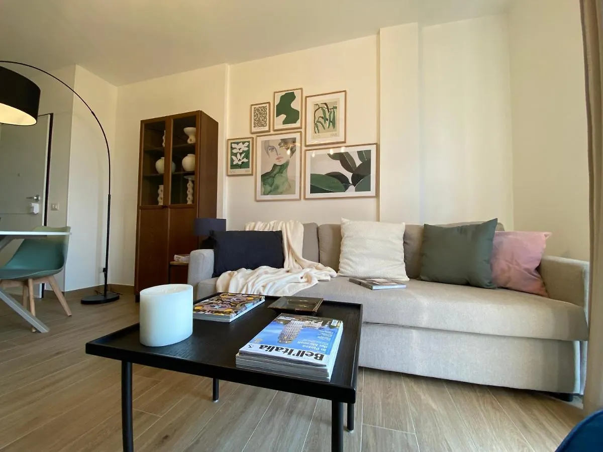 Diamond House Apartment Pisa Italy